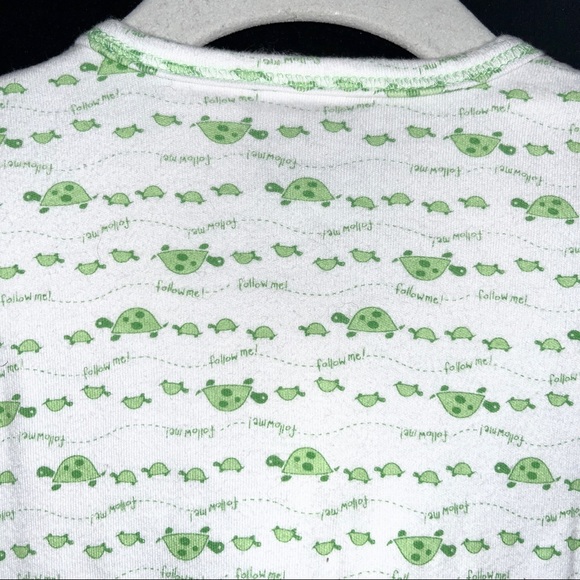 🐢 Parisian BeBe 2 piece set, white background with green turtles, 100% cotton - Picture 7 of 16